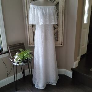 Ellen Weaver Women's On Off Shoulder Lace Maxi Dress in White